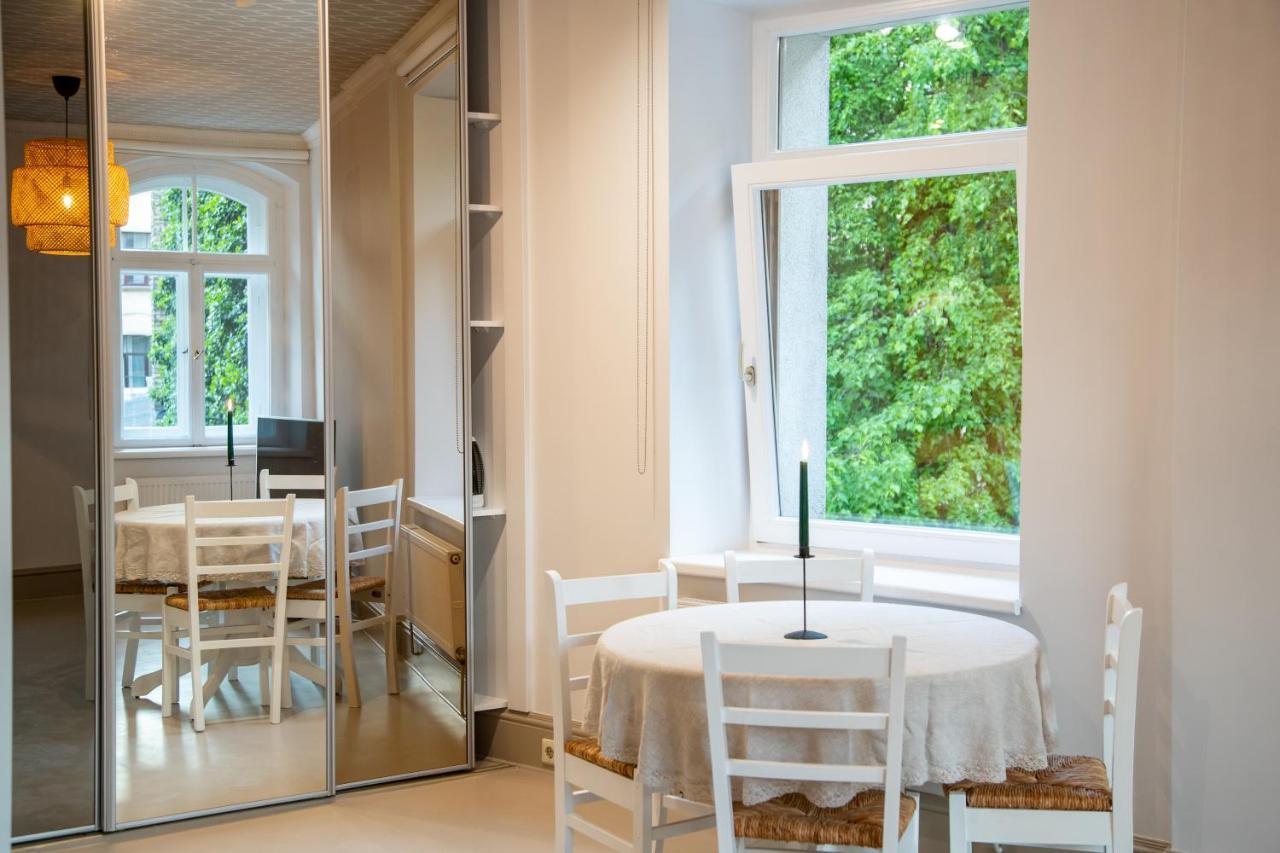 Hidden Gem Lägenhet Riga Exteriör bild
